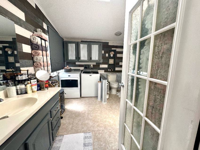 1374 Deverly Drive a Lakeland, FL Mobile or Manufactured Home for Sale